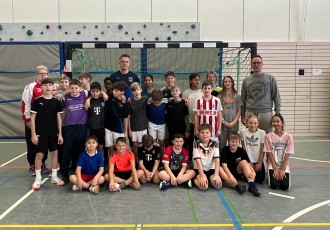 Simon besucht Singbergschule Wölfersheim