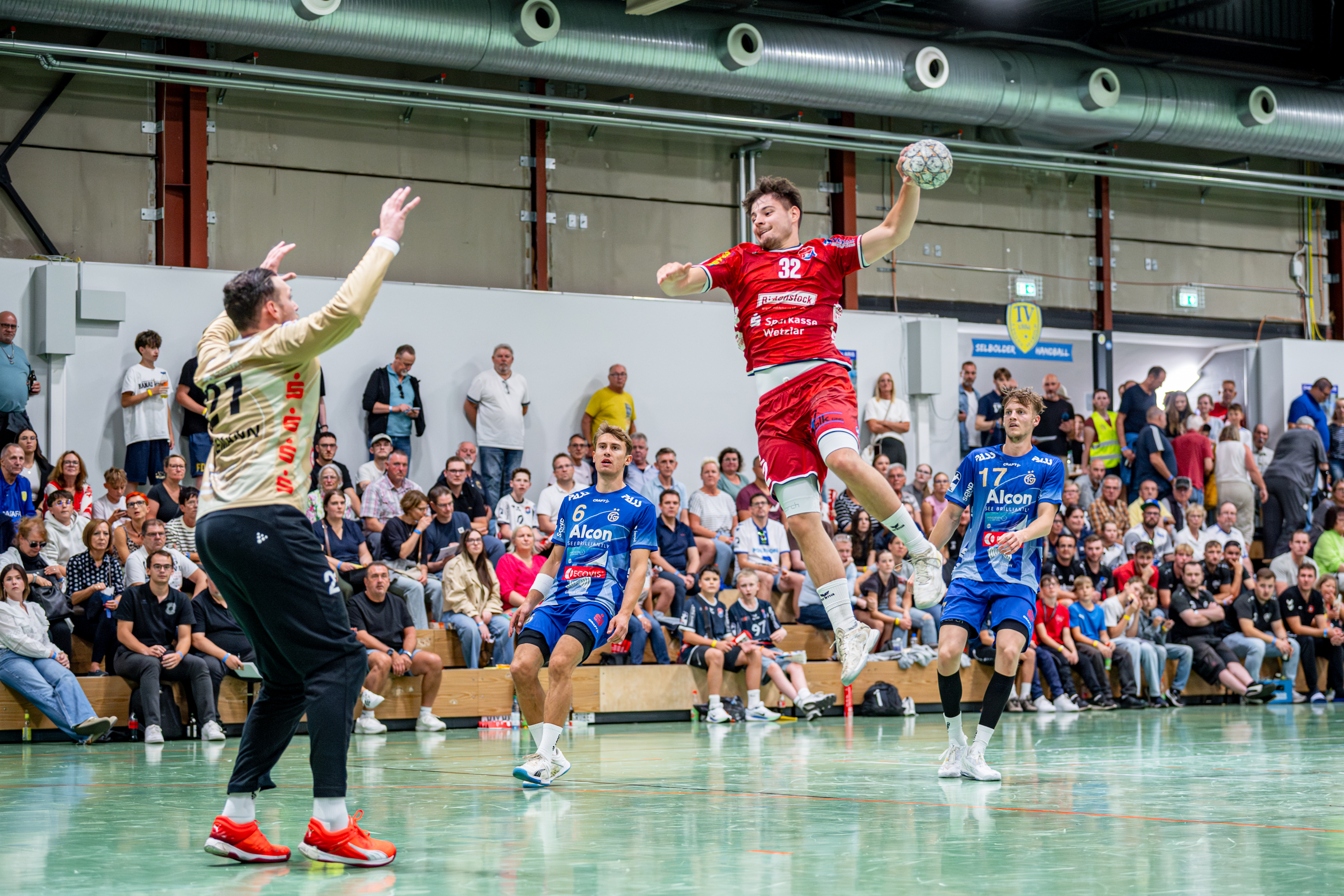 Mit MTM: Leon Stehl bleibt bis 2027!